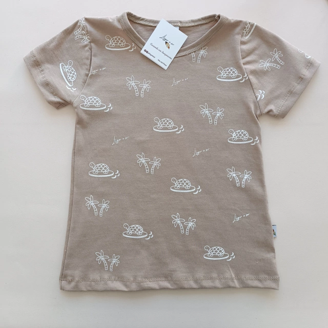 remera nena tortuguitas beige